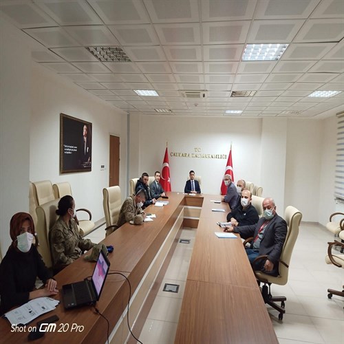 İLÇEMİZDE KADINA YÖNELİK ŞİDDETLE MÜCADELE KAPSAMINDA TOPLANTI YAPILDI